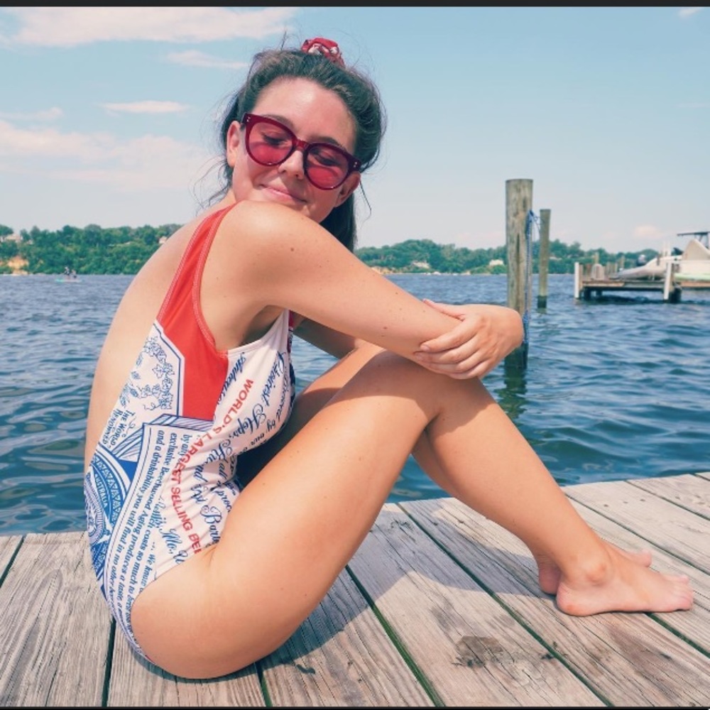 Meet your Posher, Ali